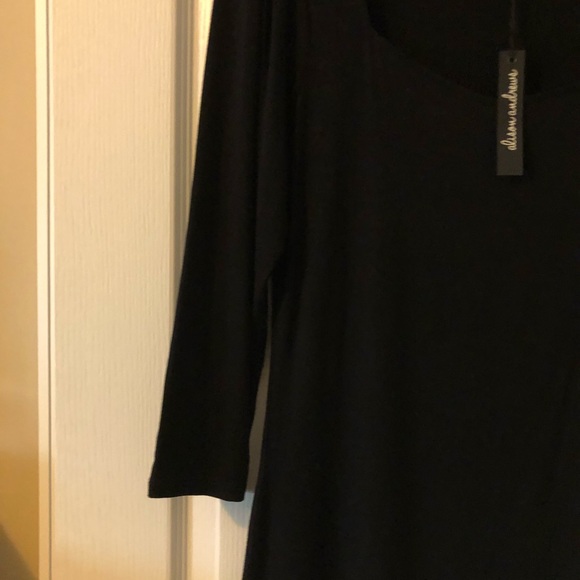 Alison Andrews 3/4 Sleeve Black Rayon Top with Tag Size Small - Picture 3 of 6